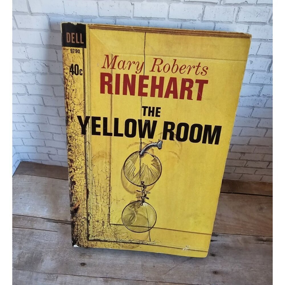 Vintage 1962 Dell Mystery The Yellow Room Mary Roberts Rinehart Classic Crime